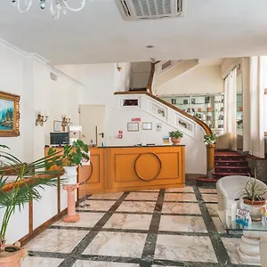 Gh San Giusto 3*, Roma Italia